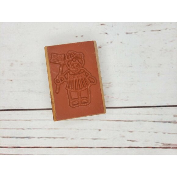 1998 Westwater Enterprises Patriotic Bear Holding Flag Stamp – Rare Collectible - Picture 3 of 8